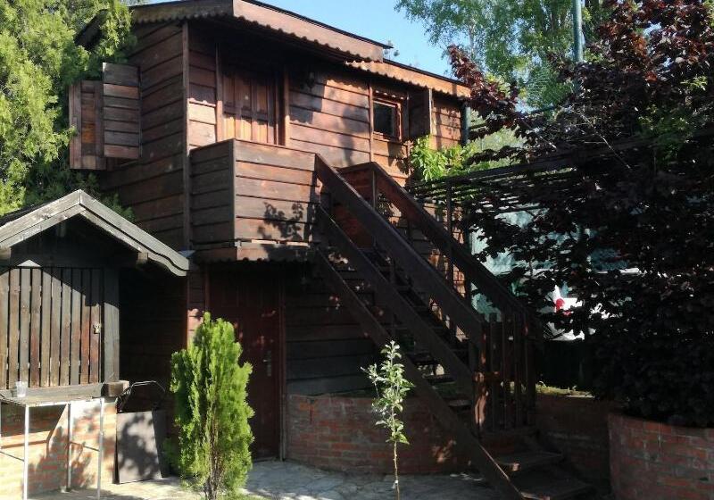 پانسیون Rooms Green Set