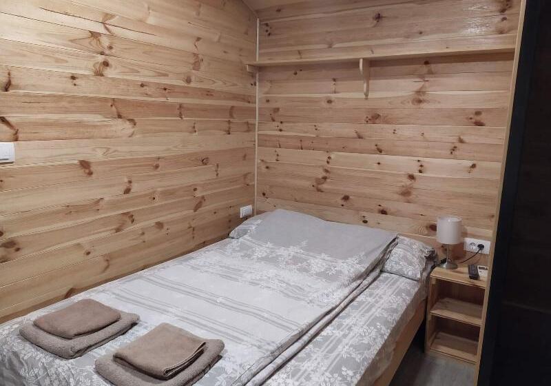 پانسیون Rooms Green Set