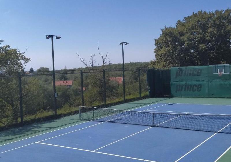 پانسیون Rooms Green Set