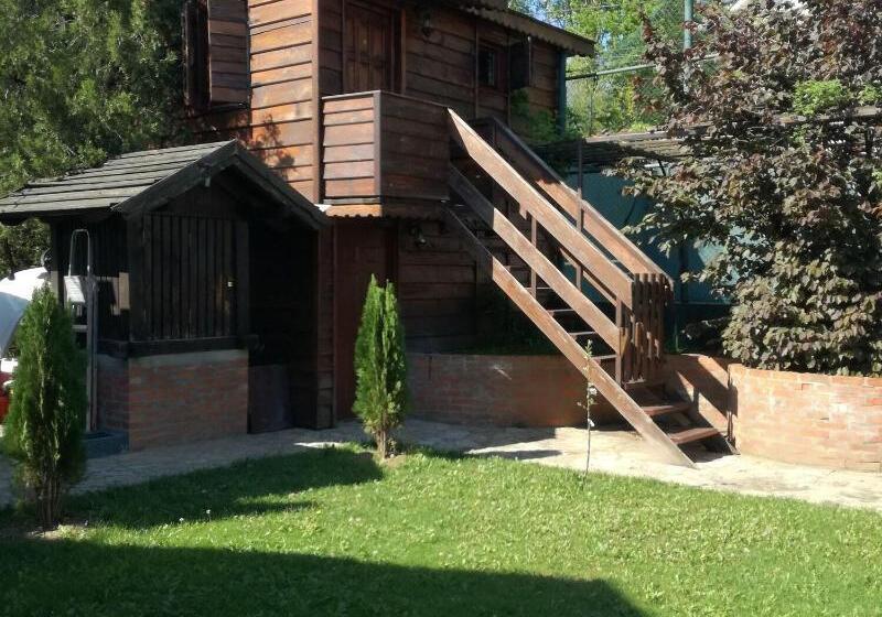 پانسیون Rooms Green Set