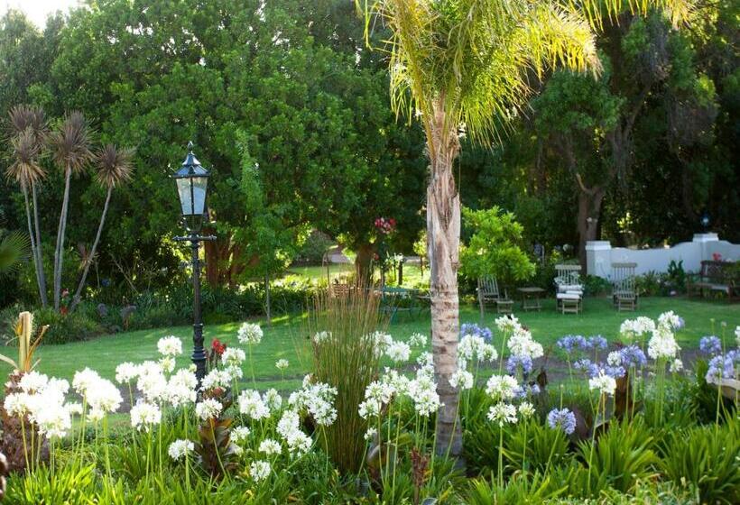 פנסיון Sorgvry   House Of Guests