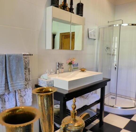 פנסיון Sorgvry   House Of Guests