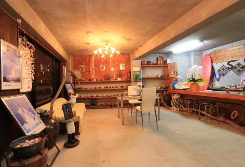 פנסיון Sunny Spot