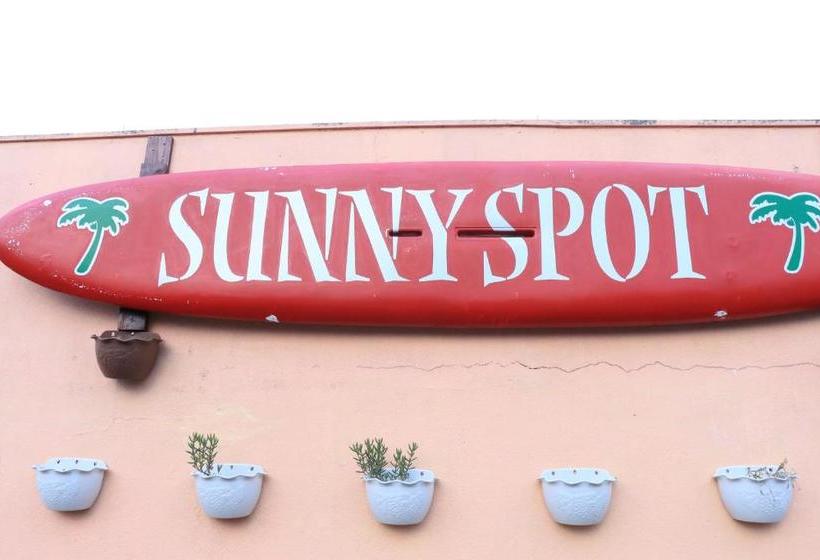 פנסיון Sunny Spot