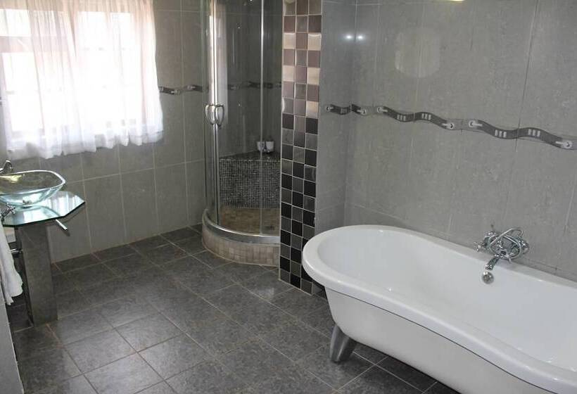 Pension The Willow Tree Guesthouse