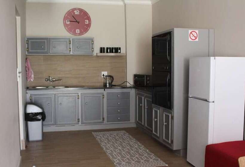 Pension The Willow Tree Guesthouse