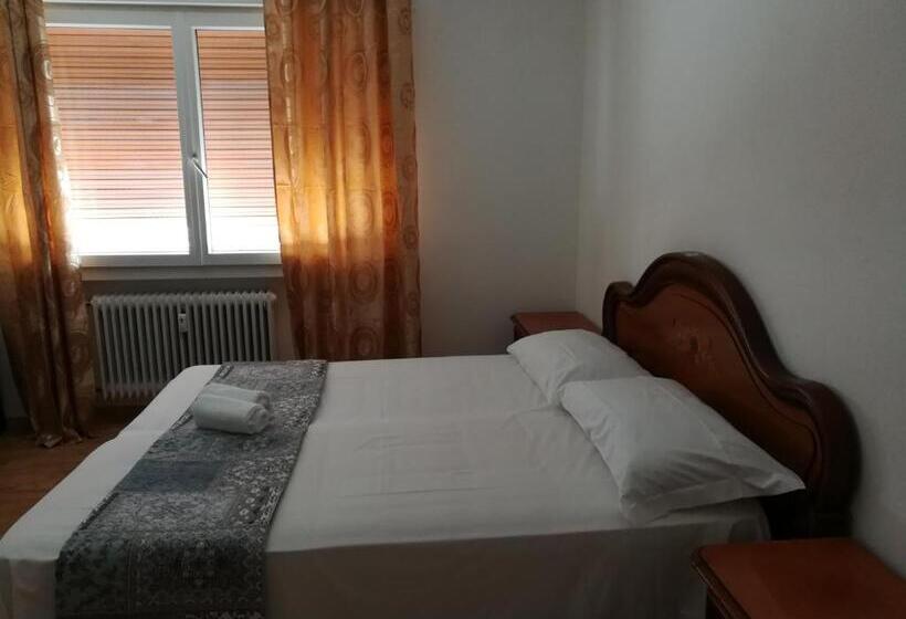Пансион Venice Vacation House