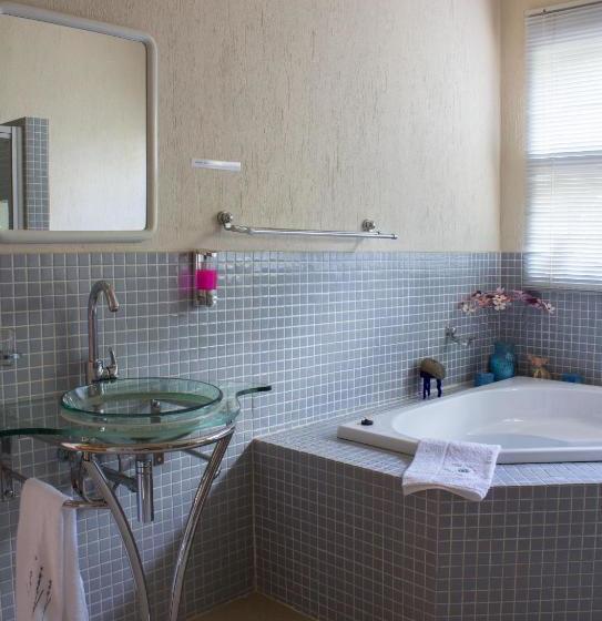 פנסיון Villacandilabra Guesthouse