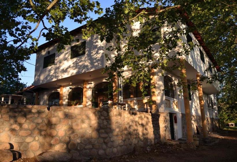 هاستل Hostal La Gloria