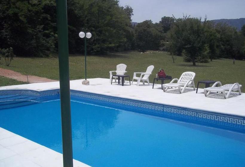 هاستل Hostal La Gloria