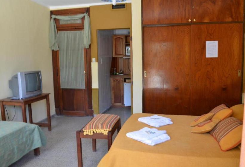 هاستل Hostal La Gloria