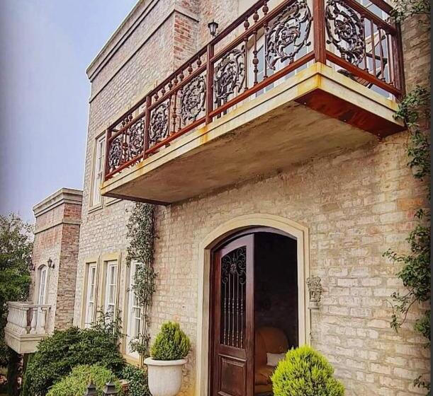 هاستل Villa Anna Katarina