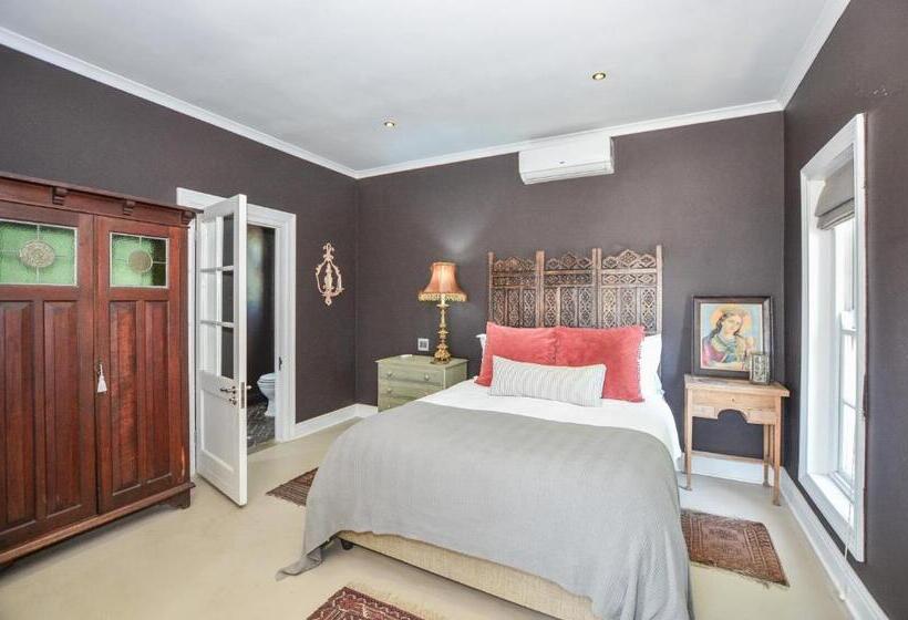 هاستل Villa Anna Katarina