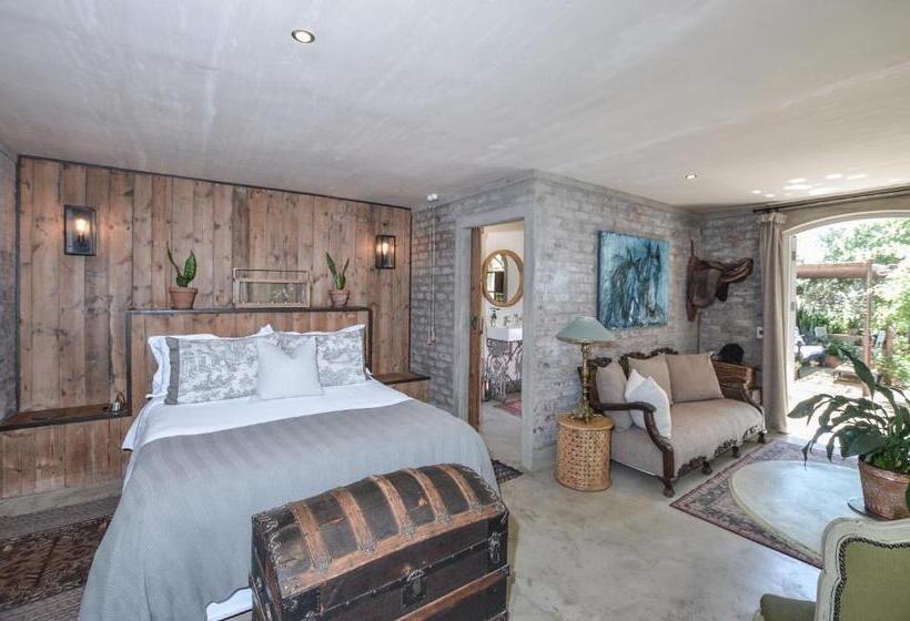 هاستل Villa Anna Katarina