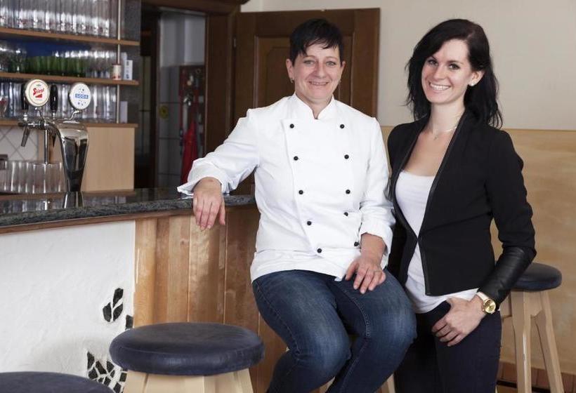 הוסטל Zirbenhof