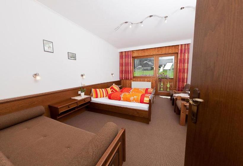 הוסטל Zirbenhof