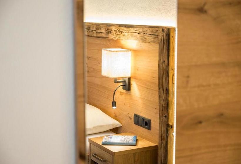 Aparthotel Weningeralm