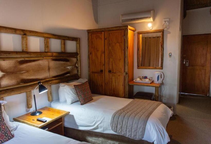 בית מלון כפרי Riverside Lodge & Conference Center