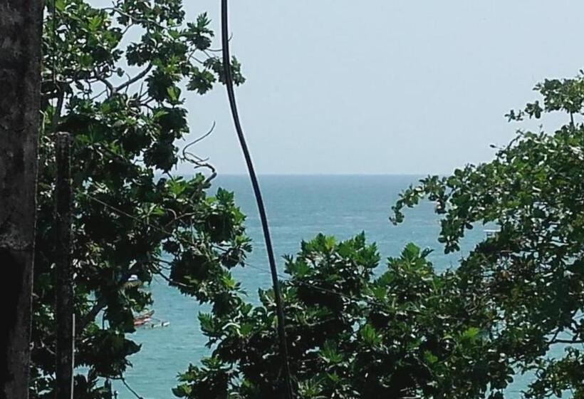 بنسيون Baywatch & Jayaweera House