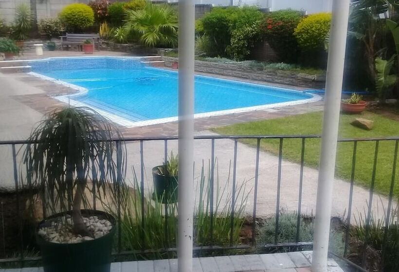 Пансион Blessed Corner Guest House