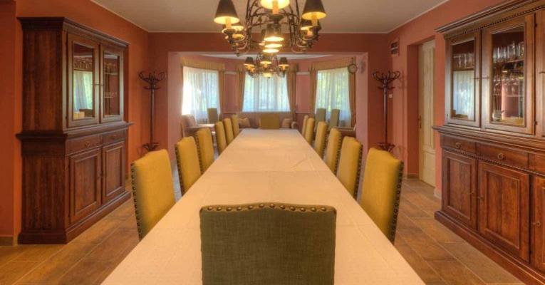 膳宿费 Ház Az Erdő Szélén