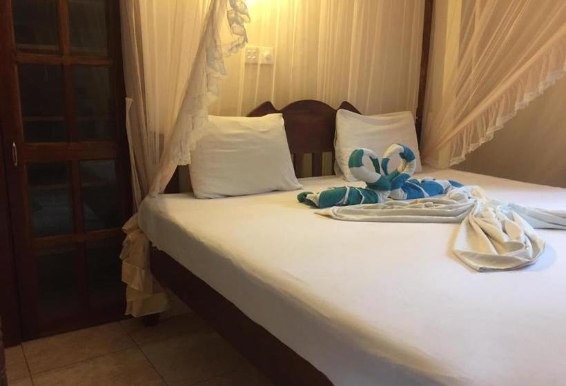 פנסיון Brinkhouse Guesthouse , Unawatuna Beach