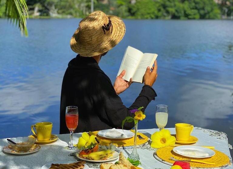 ペンション Chalé Marinas