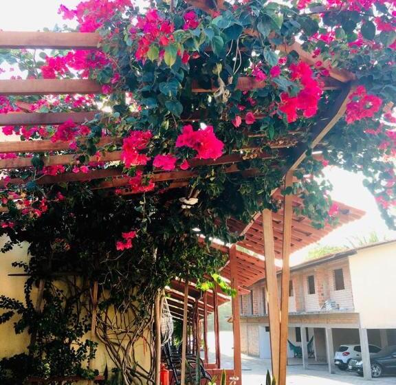 ペンション Chalé Marinas