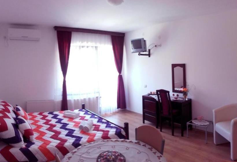 پانسیون Apartmani Vila Jelena Arandjelovac