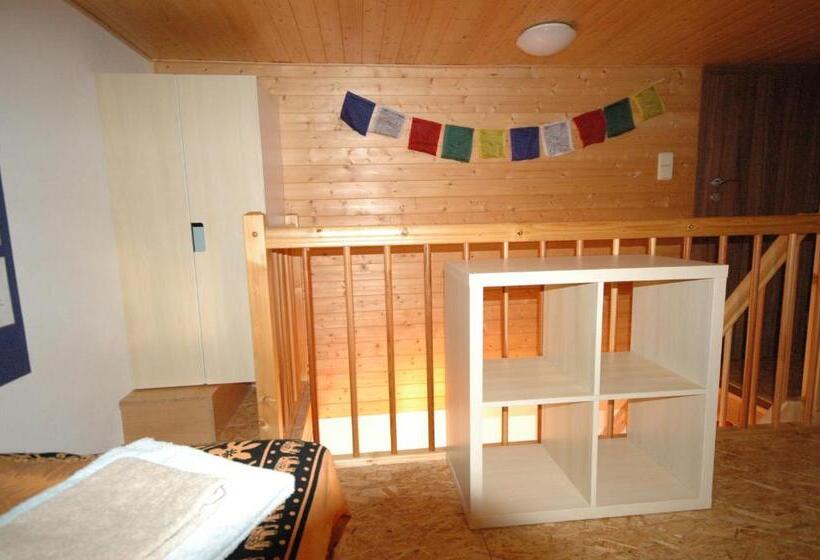 Пансион Guest House Sherpa