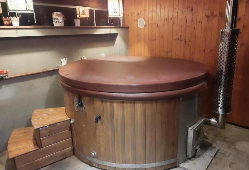 Пансион Guest House Sherpa