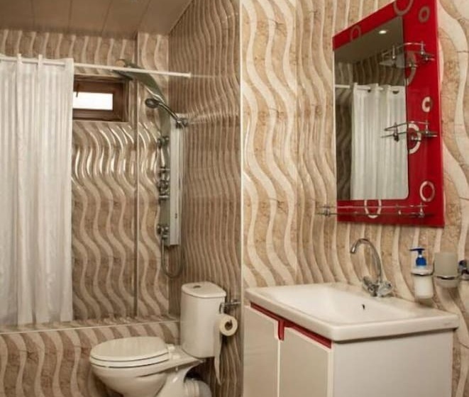 پانسیون Guest House Vip