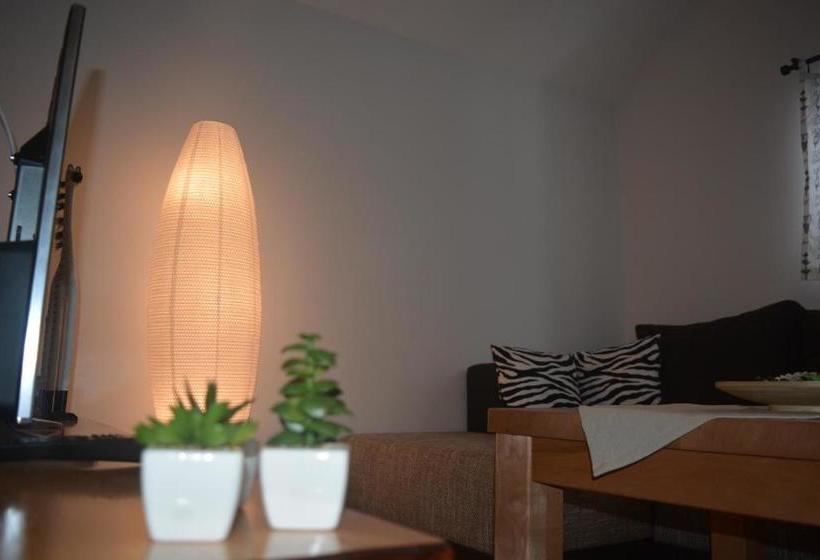 پانسیون Guest House Zavicaj Pale