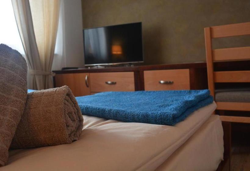 پانسیون Guest House Zavicaj Pale