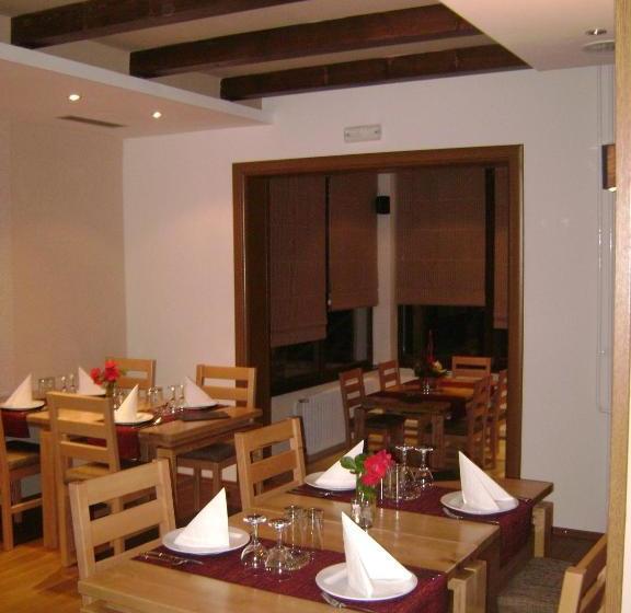 پانسیون Guest House Zavicaj Pale