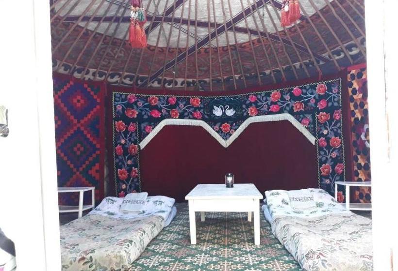 پانسیون Guesthouse Kishimzhan