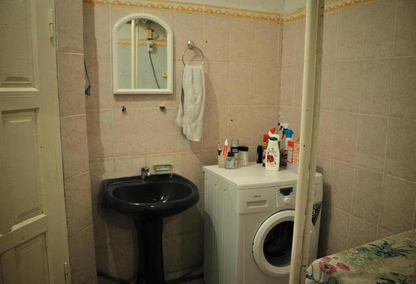 پانسیون Guesthouse Kishimzhan