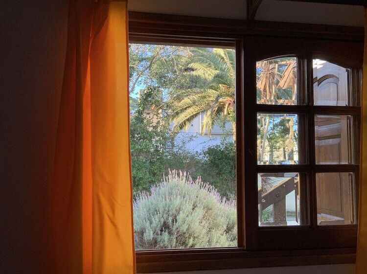 Pension Hostería Las Grullas