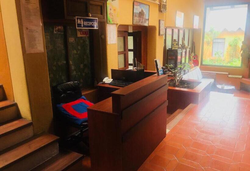 بنسيون Hostal Pachamama Lodge