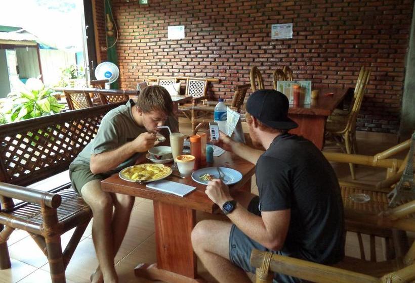 펜션 Ida Guest House & Jungle Trekking