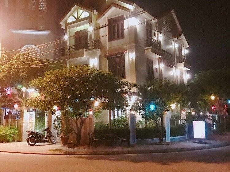 پانسیون Lantern Villa