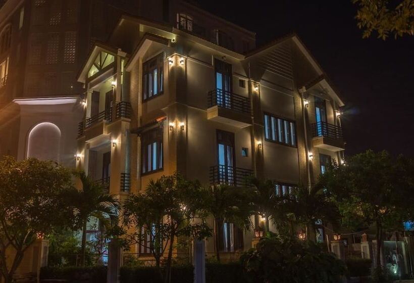 پانسیون Lantern Villa