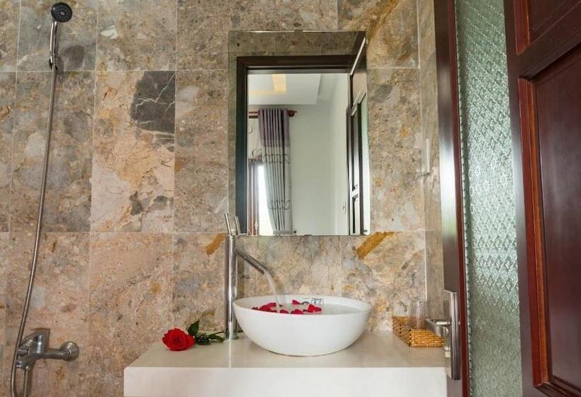 پانسیون Lantern Villa