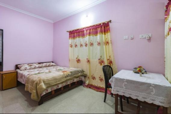 پانسیون Madrid Home 2 Min Walk To Beach