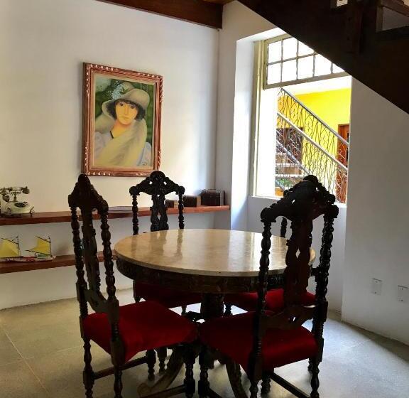 膳宿费 O Canto Pousada