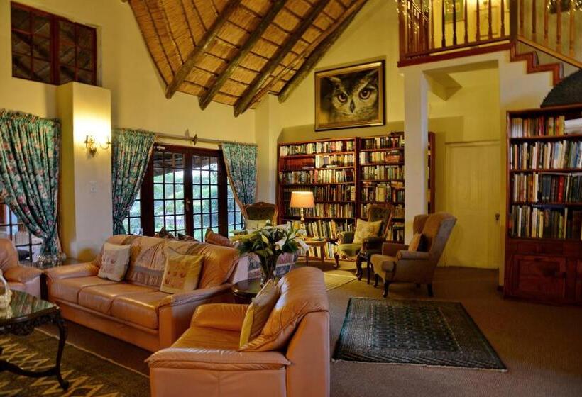 פנסיון Owls Loft Guesthouse
