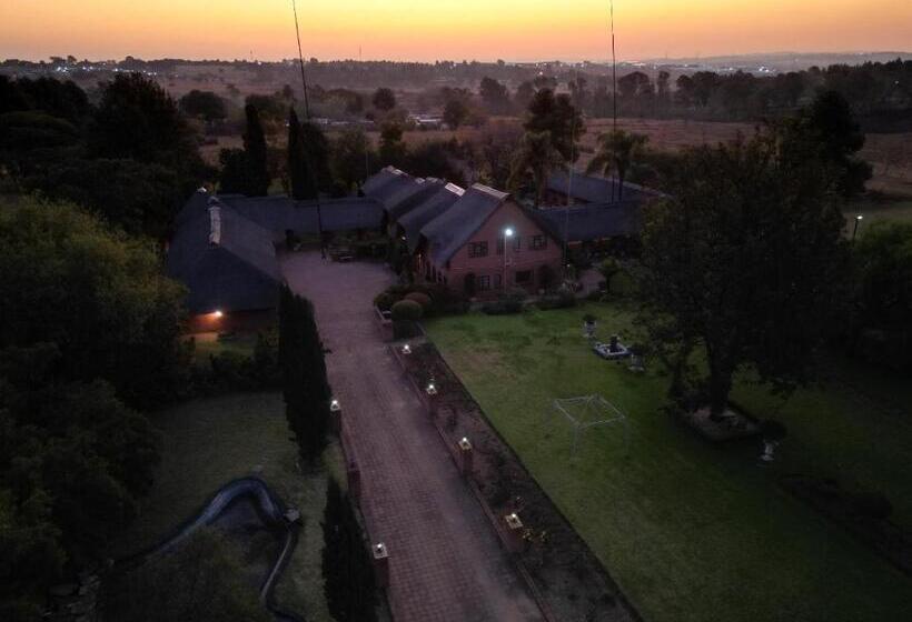 פנסיון Owls Loft Guesthouse