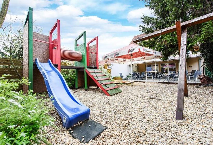 פנסיון Penzion Sole Bučovice