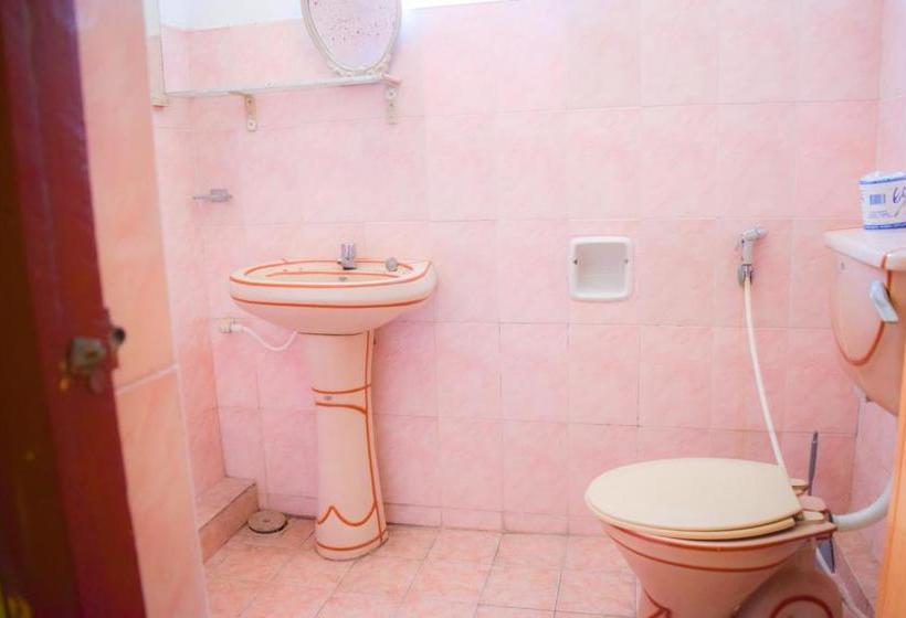 Пансион Shammie Guest House