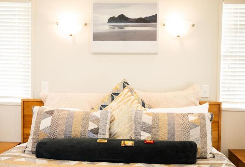 פנסיון Tarawera River Lodge Motel